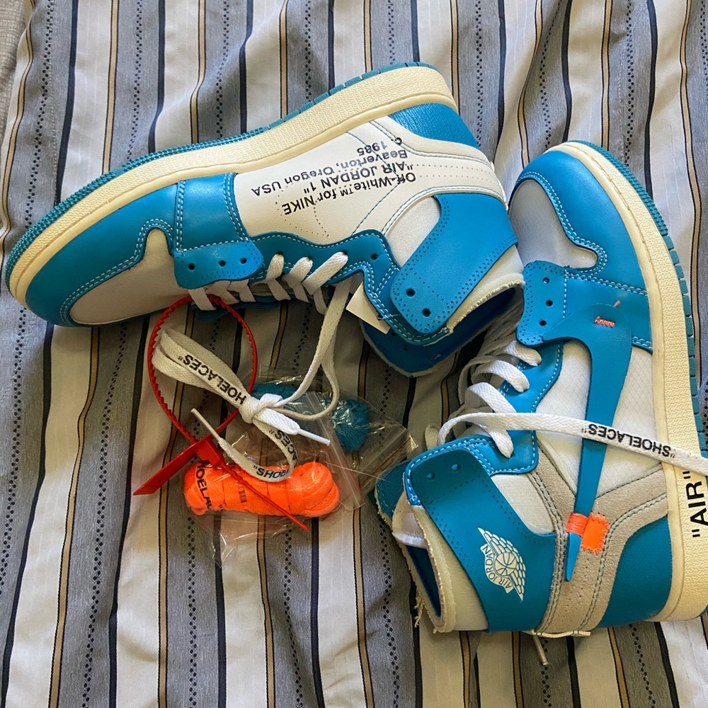 Off white Jordan 1 - Picture 1 of 10